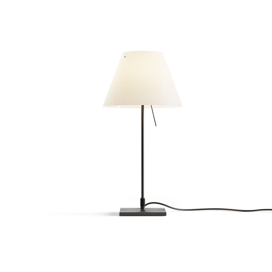 Luceplan Costanzina bordlampe. Velg farge.