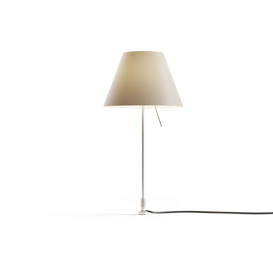 Luceplan Costanzina bordlampe med festepinne. Velg farge.