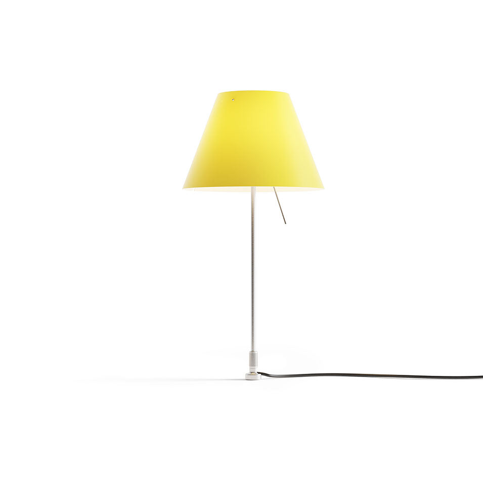 Luceplan Costanzina bordlampe med festepinne. Velg farge.