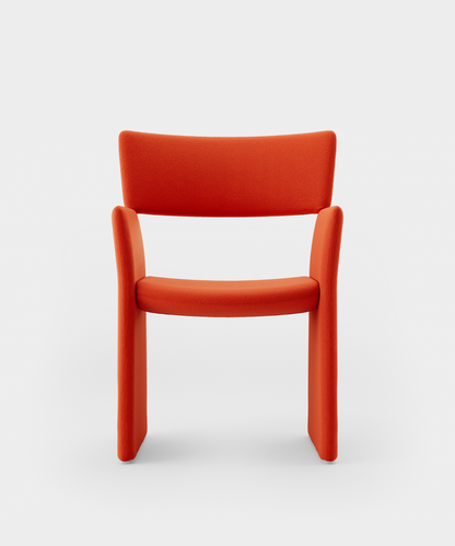 Massproductions Crown armstol – Kvadrat Vidar 4 0542