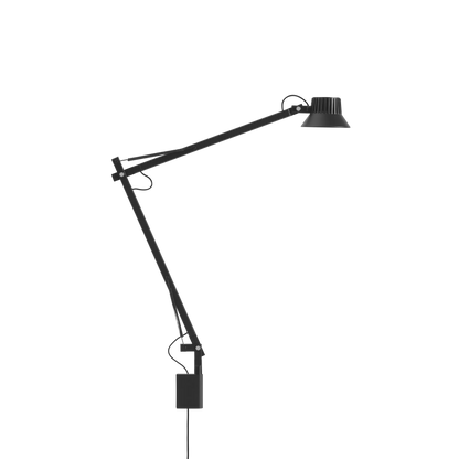Muuto Dedicate vegglampe. Velg størrelse og farge