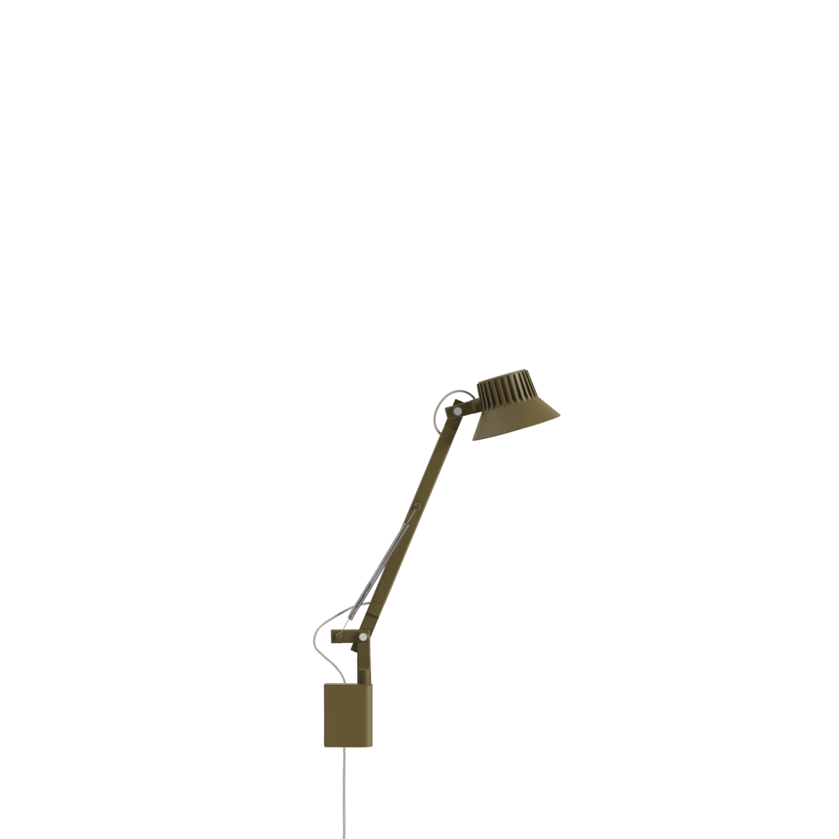 Muuto Dedicate vegglampe. Velg størrelse og farge