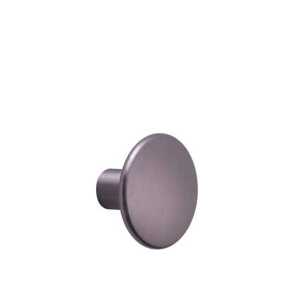 Muuto Dots knagger i metall. Velg størrelse og farge
