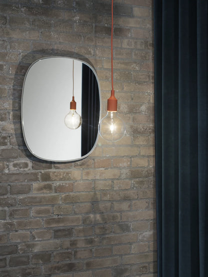 Muuto E27 pendel. Velg farge