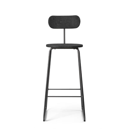 Mater Earth Stool Backrest barstol. Velg farge og høyde