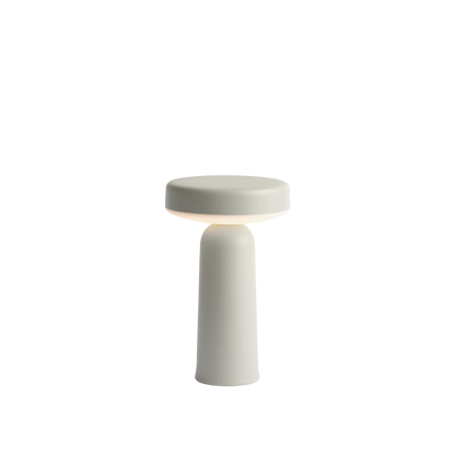 Muuto Ease oppladbar bordlampe. Velg farge