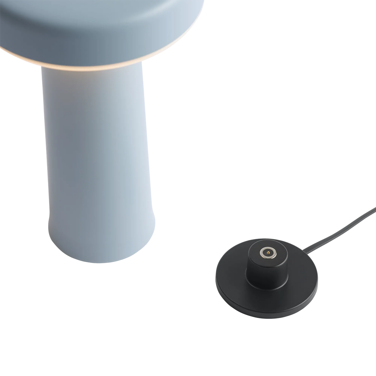 Muuto Ease ladestasjon. Black