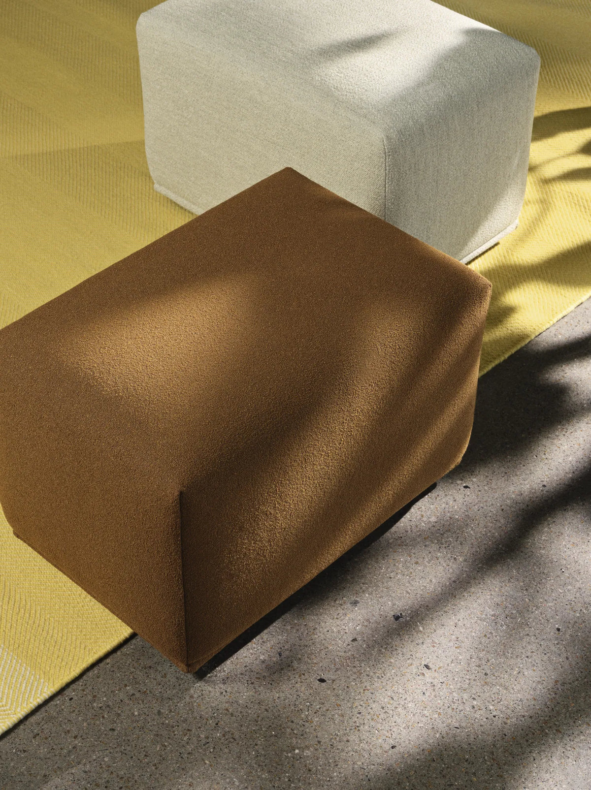 Muuto Echo puff. Velg tekstil