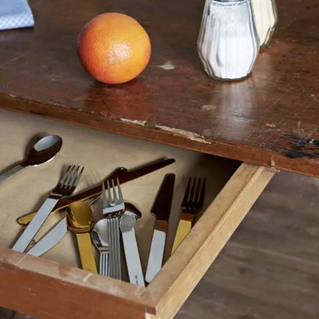 HAY bestikk, "Everyday" i rustfritt stål, gullfarget.