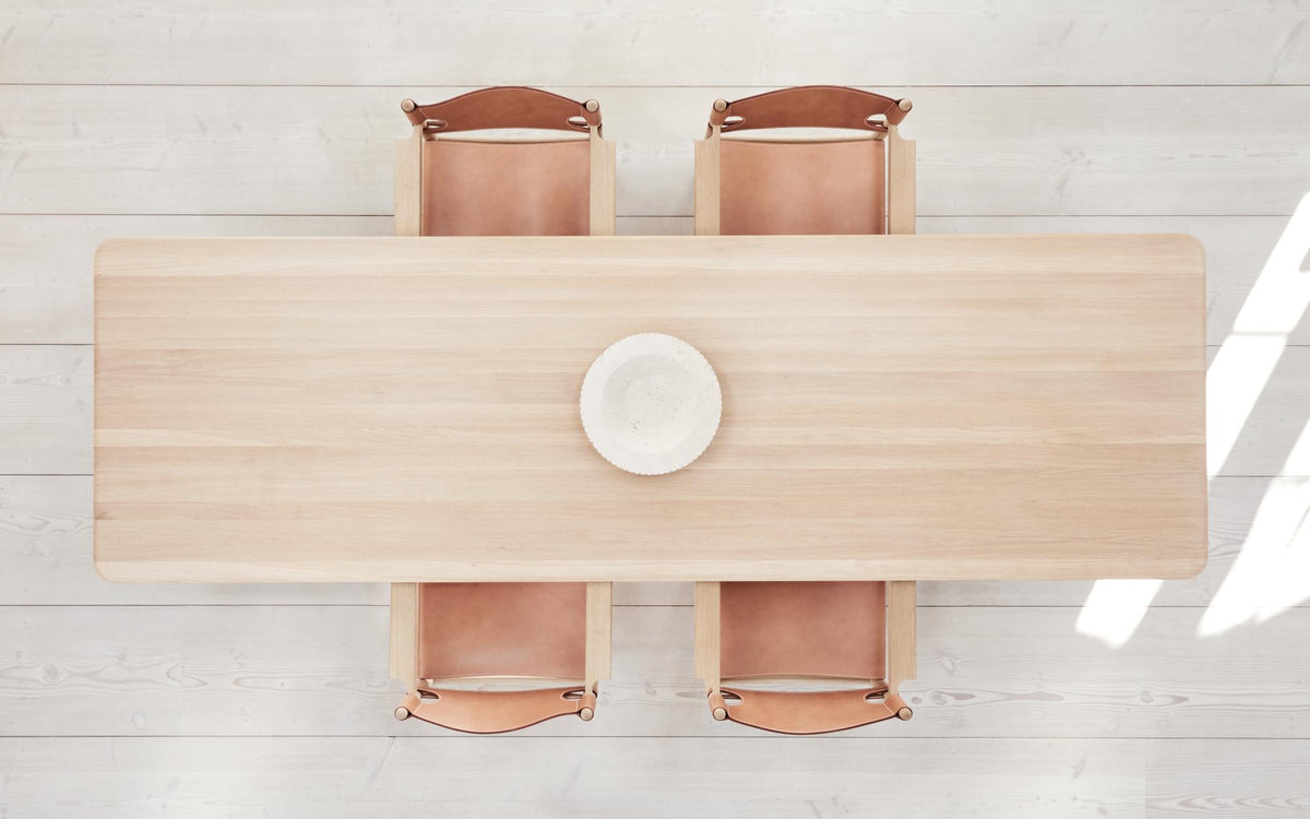 Fredericia Post Table 320 × 100 cm. Velg treverk
