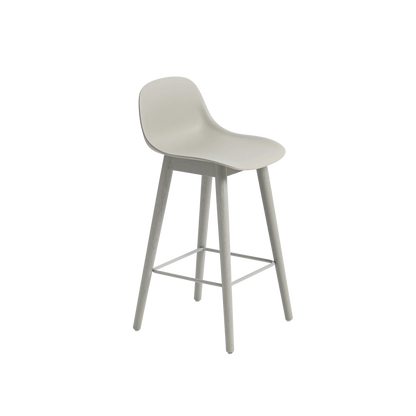 Muuto Fiber Bar Stool barstol H75 med trebein, uten polstring. Velg understell og skall