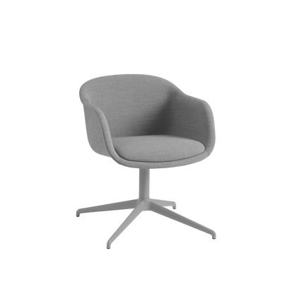 Muuto Fiber Conference konferansestol med svingbart understell. Velg tekstil