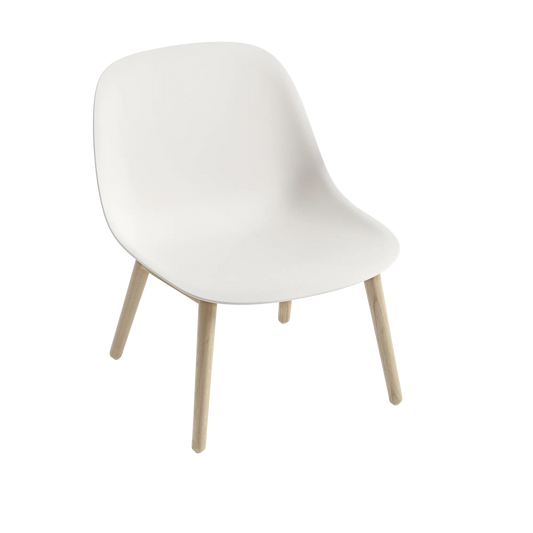 Muuto Fiber Lounge Chair loungestol med trebein, uten polstring. Velg understell og skall