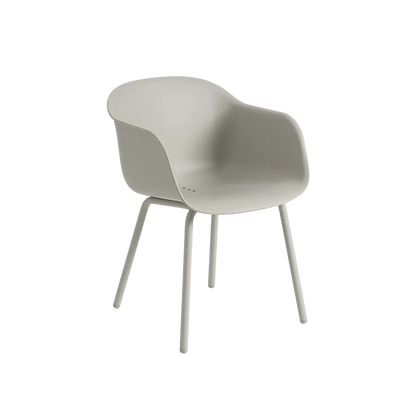 Muuto Fiber Outdoor utestol med armlener. Velg farge