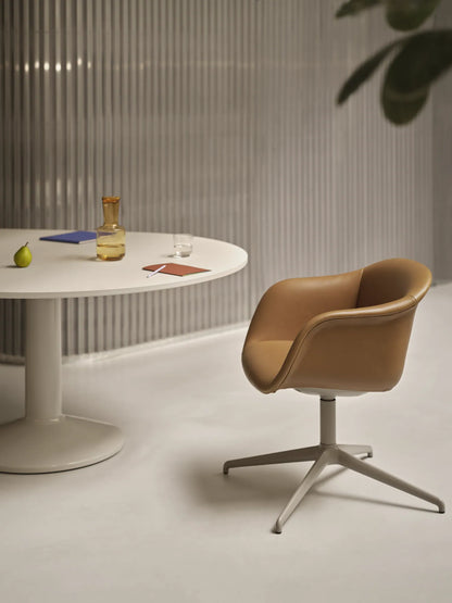 Muuto Midst konferansebord. Velg størrelse