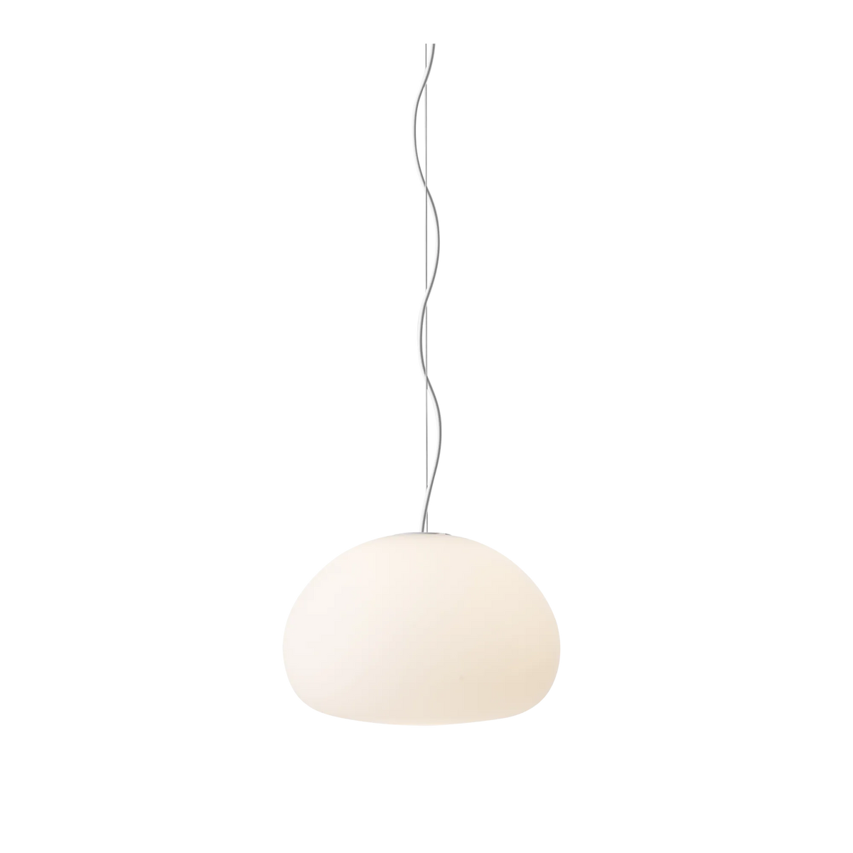 Muuto Fluid pendel i opalglass. Velg størrelse