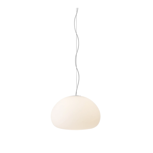 Muuto Fluid pendel i opalglass. Velg størrelse