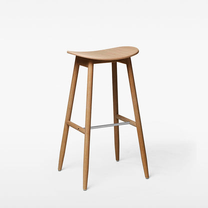 Massproductions Icha barkrakk – Sittehøyde 75 cm / Natur eik