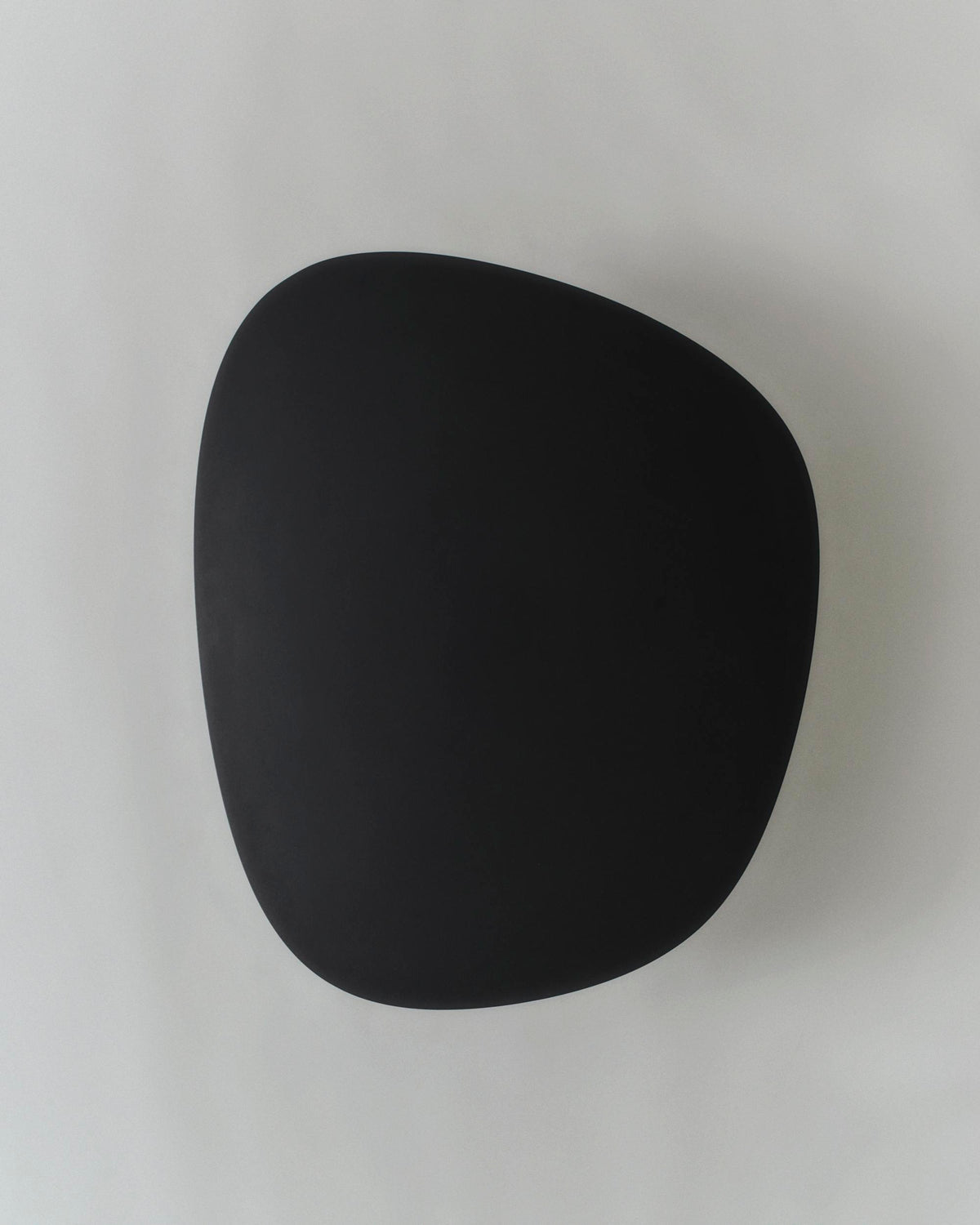 Fredericia Insula Coffee Table 95 × 98 cm. Velg overflate