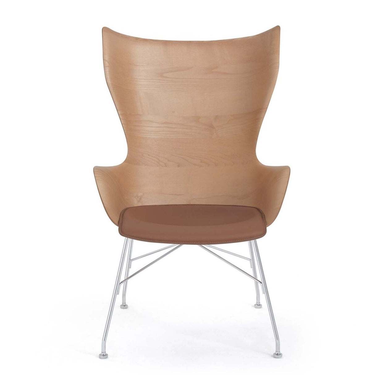 Kartell "K-Wood" lenestol med skammel i 3D finér og lær i sete. Utstillingsmodell. Må hentes / bringes i Trondheim.