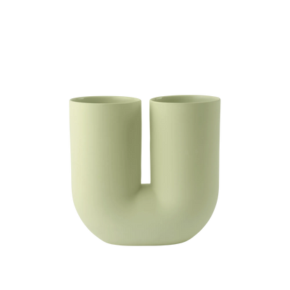 Muuto Kink vase. Velg størrelse og farge