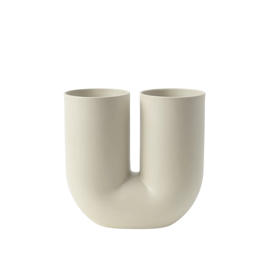 Muuto Kink vase. Velg størrelse og farge