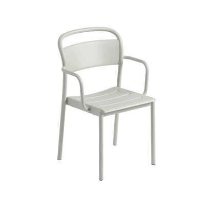 Muuto Linear Steel utestol med armlener. Velg farge