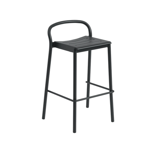 Muuto Linear Steel barstol ute. Velg farge