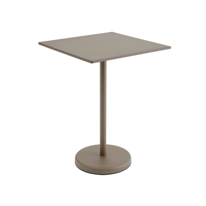 Muuto Linear Steel kafébord ute. Velg størrelse og farge.