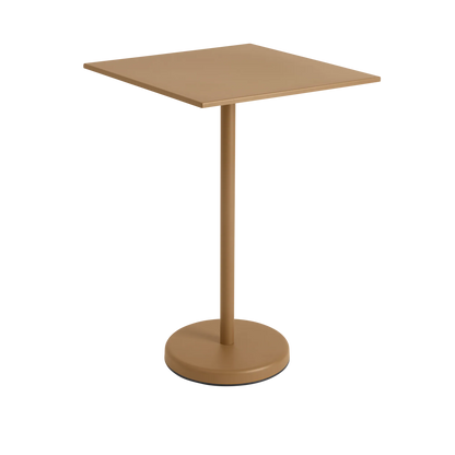 Muuto Linear Steel kafébord ute. Velg størrelse og farge.
