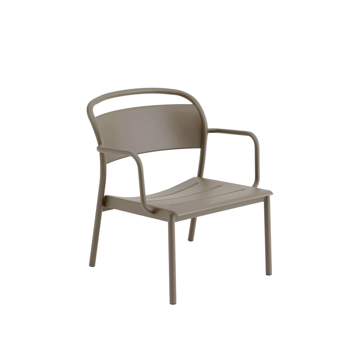 Muuto Linear Steel loungestol ute. Velg farge