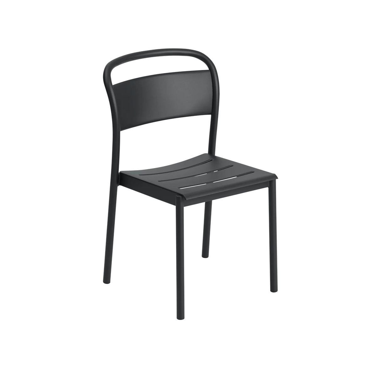 Muuto Linear Steel utestol. Velg farge