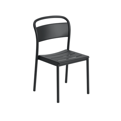 Muuto Linear Steel utestol. Velg farge