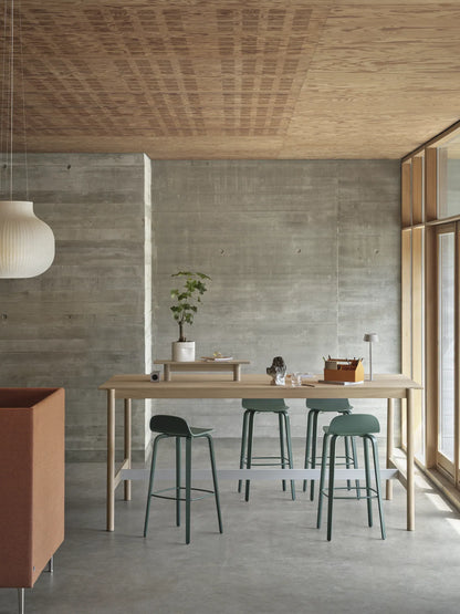 Muuto Linear System høyt bord. Velg størrelse og utførelse