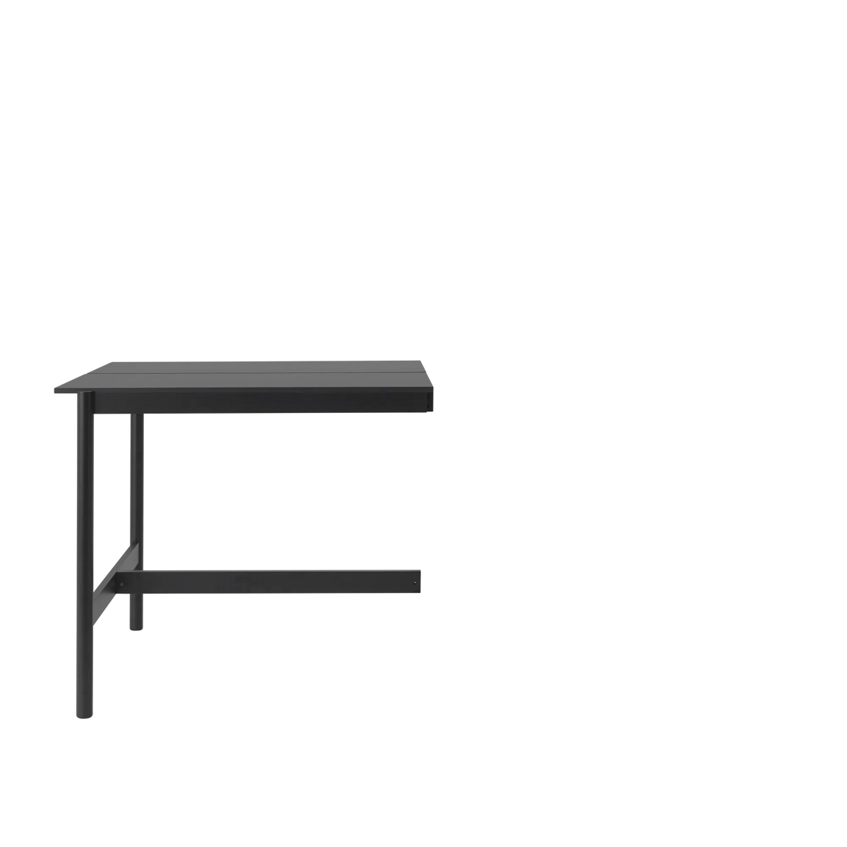 Muuto Linear System endemodul skrivebord. Velg størrelse og utførelse