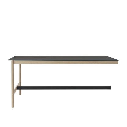 Muuto Linear System endemodul skrivebord. Velg størrelse og utførelse
