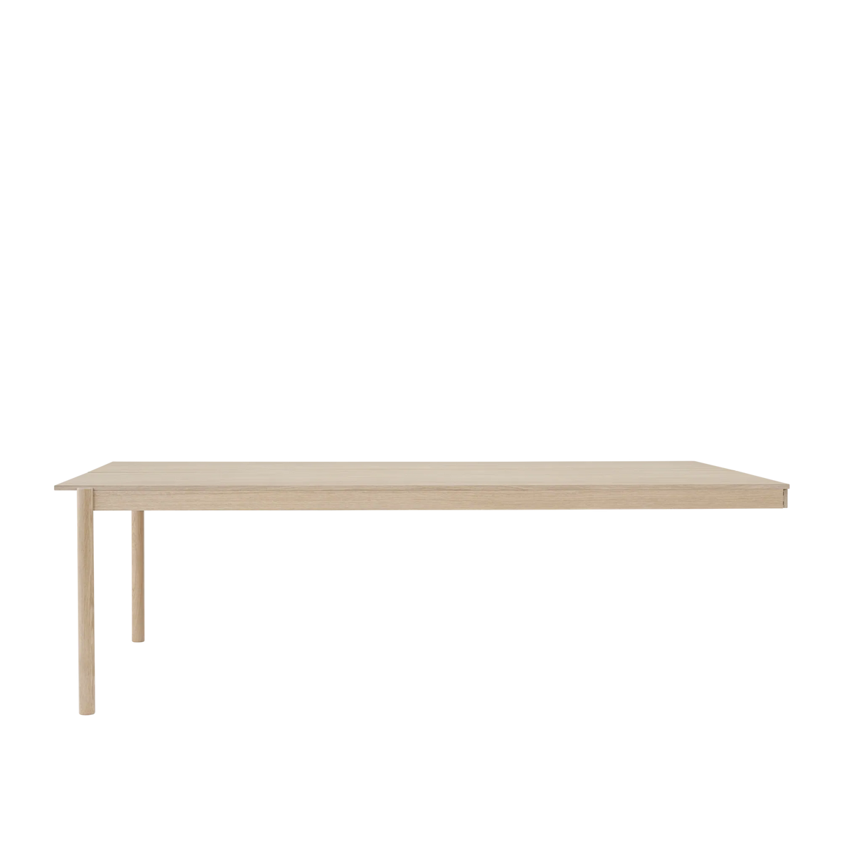 Muuto Linear System endemodul skrivebord. Velg størrelse og utførelse