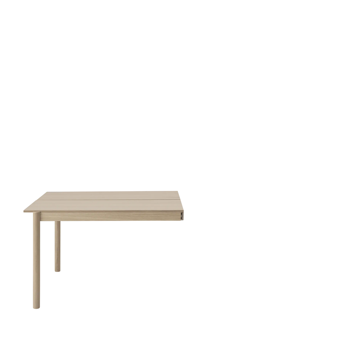 Muuto Linear System endemodul skrivebord. Velg størrelse og utførelse