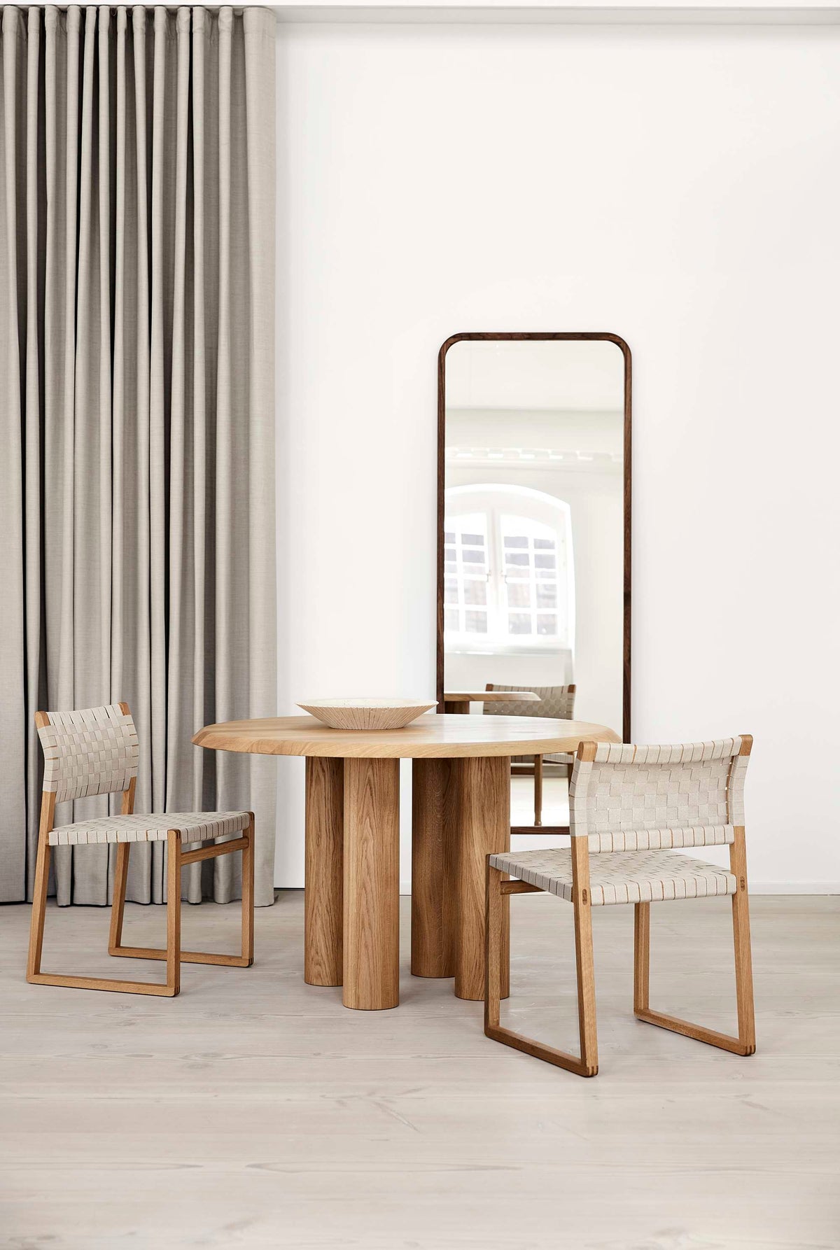 Fredericia Islets Table Ø120 cm. Velg treverk