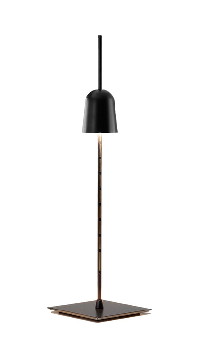 Luceplan Ascent bordlampe med festepinne