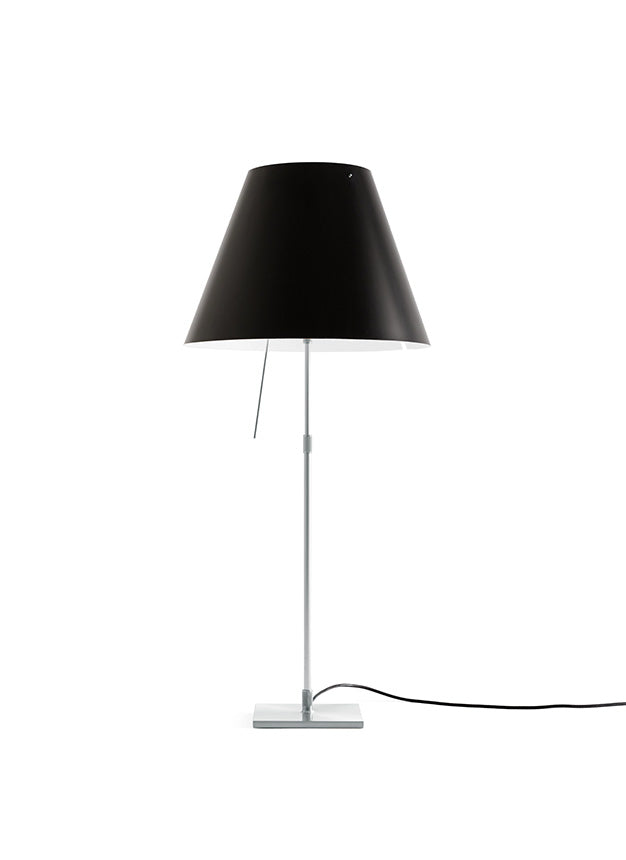 Luceplan Costanza bordlampe, teleskopisk med dimmer. Velg farge