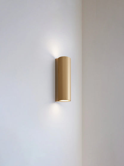 Luceplan E04 vegglampe Ø 13,4 cm. Velg farge