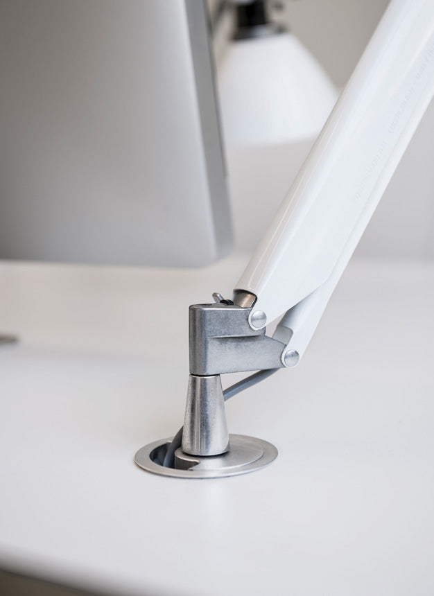 Luceplan Fortebraccio bordlampe. Velg farge