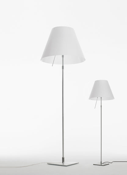 Luceplan Grande Costanza gulvlampe, teleskopisk med dimmer