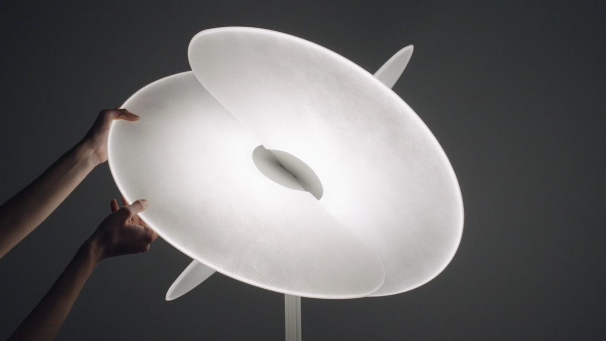 Luceplan Levante gulvlampe