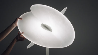 Luceplan Levante gulvlampe