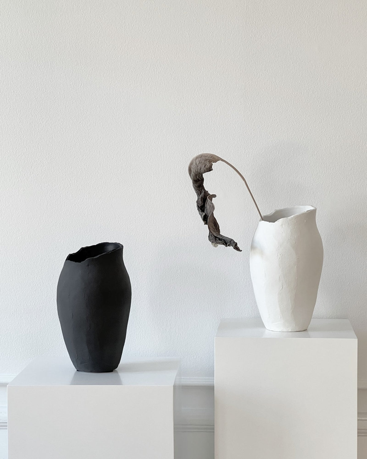 Sibast Magnolia vase i hvit og sort