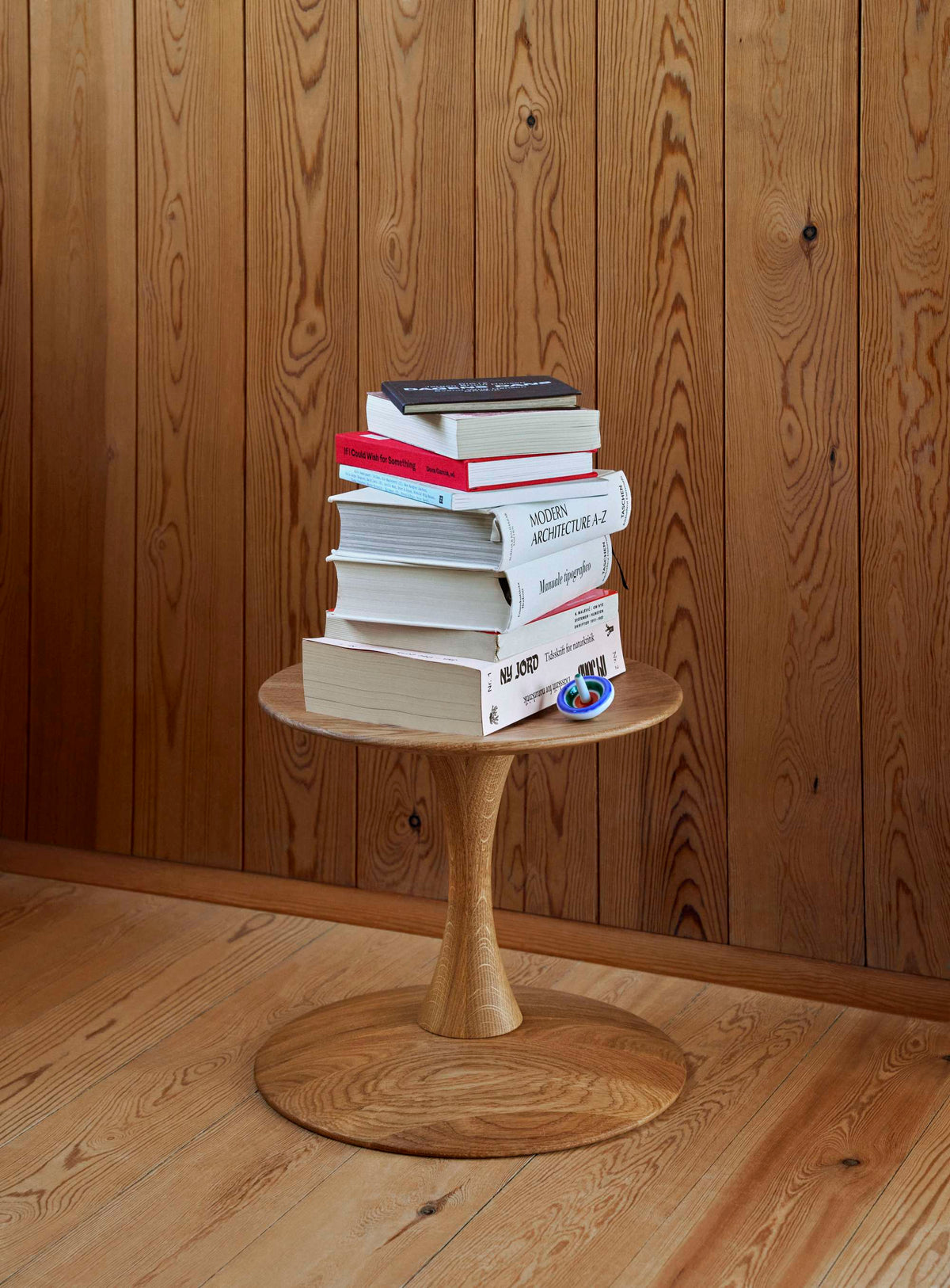 Fredericia ND102 Trisse Taburet Ø32 cm. Velg treverk