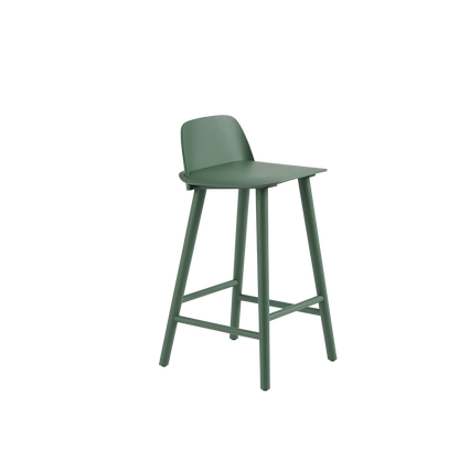 Muuto Nerd Counter Stool barkrakk i tre. Velg farge