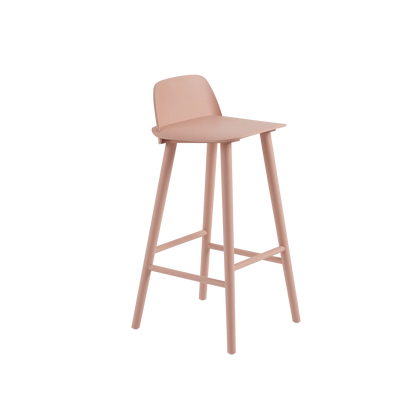 Muuto Nerd Bar Stool barstol i tre. Velg farge